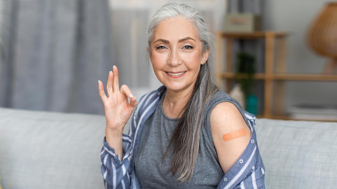 ładna 50latka po szczepieniu