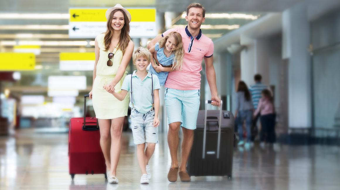 Rodzina na lotnisku