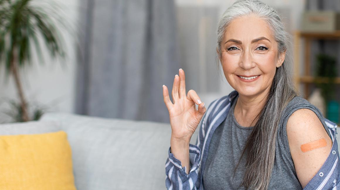 ładna 50latka po szczepieniu