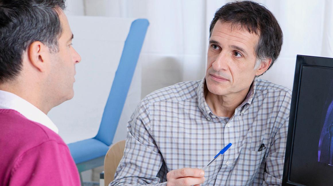 Mężczyzna u lekarza