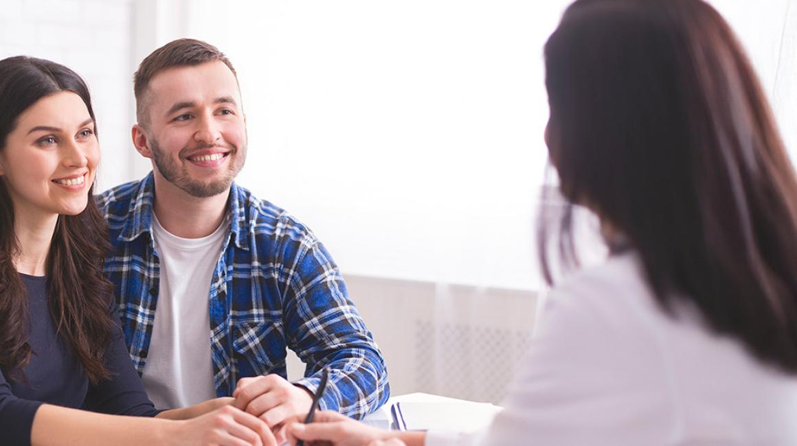 młoda para u lekarza