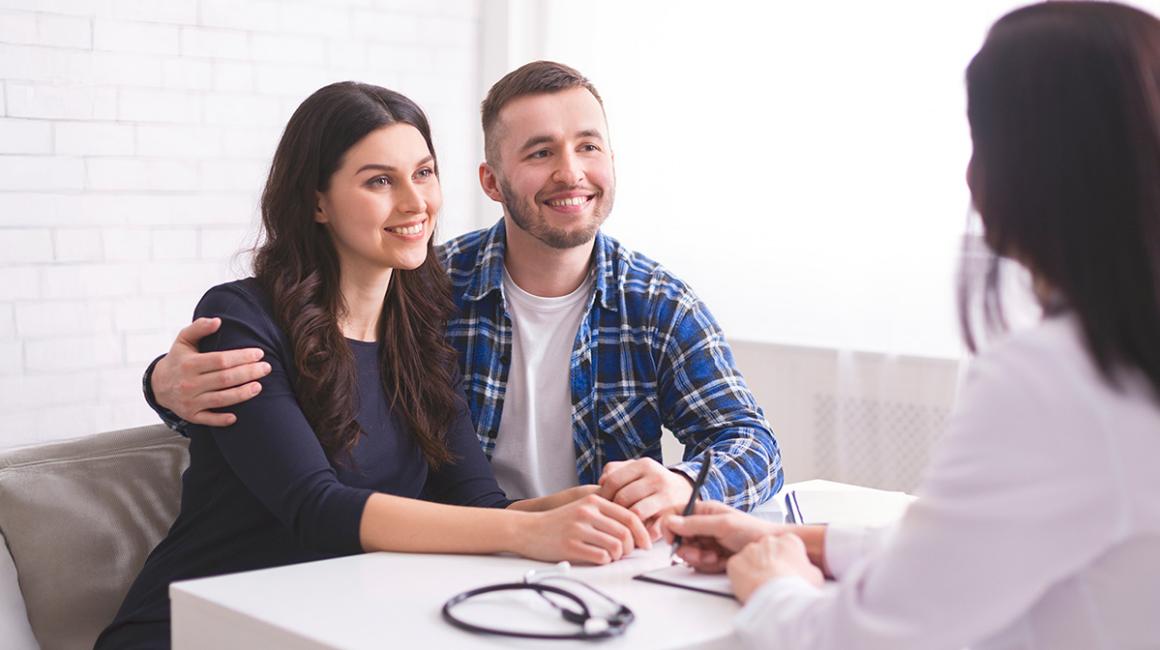 młoda para u lekarza