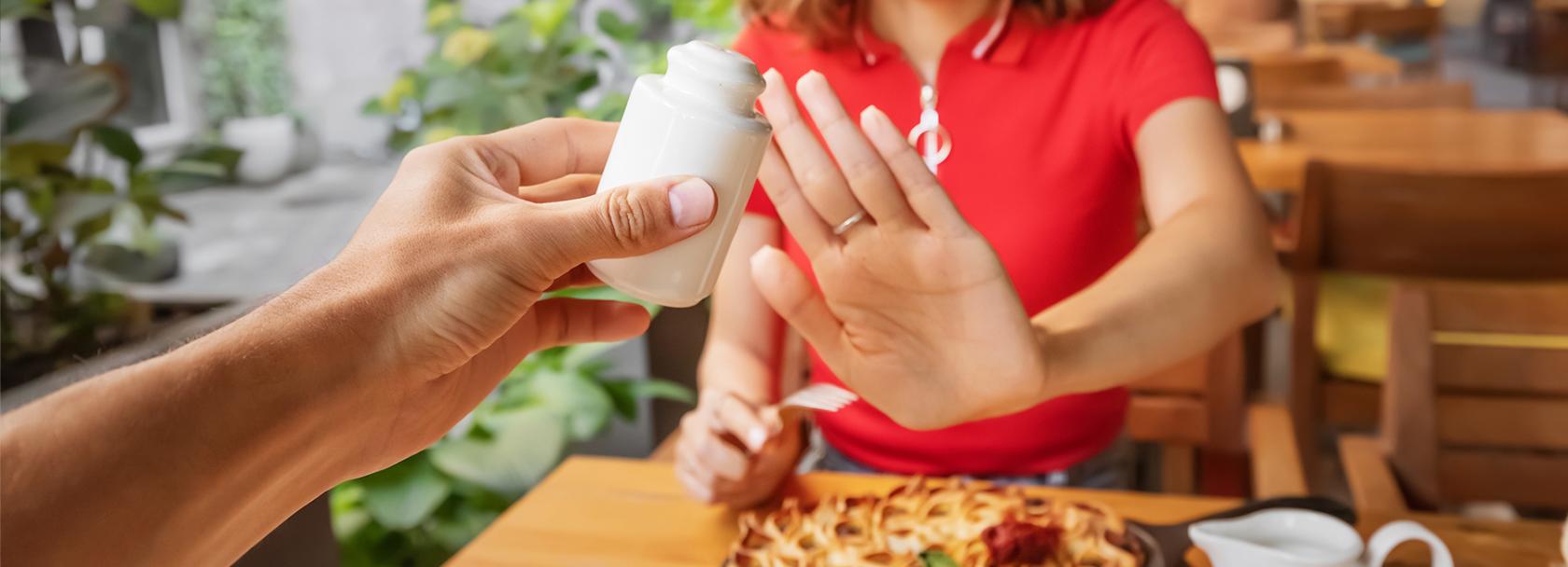 Gest nie wobec solniczki