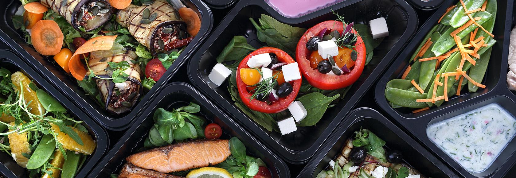 boksy ze zdrowym jedzeniem