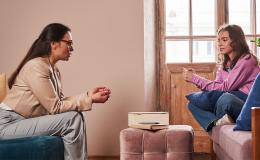 Dziewczyna u psychologa