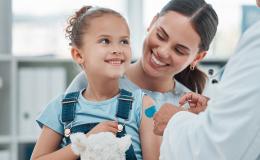 szczepienie dziewczynki