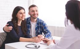 młoda para u lekarza