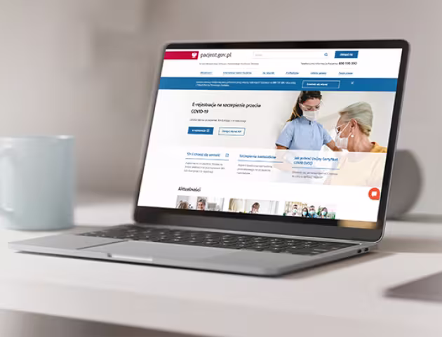 Laptop z otwartą stroną pacjent.gov.pl